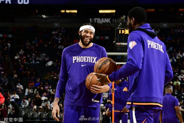 巩固了她在 巩固了她在