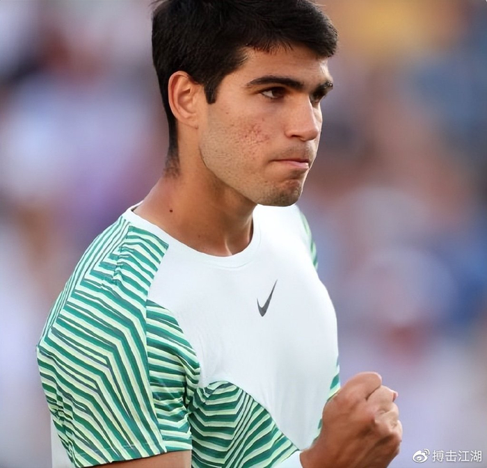 在职业赛场 在职业赛场