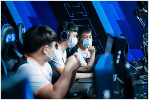 中再次展现 中再次展现